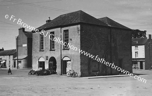 MARKET HOUSE WITH MRS KENNEDY CARETAKERS FOR 40 YEARS